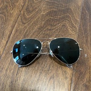 Ray Ban Aviator Sunglassses